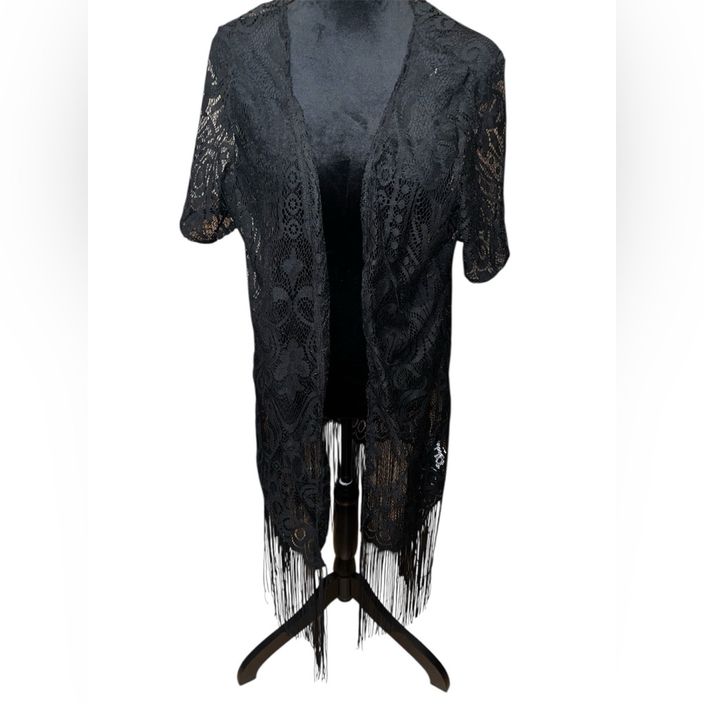 Black Lace Fringe Kimono Women’s NWT size Large